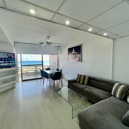 Sea View Suite In Makenzy Ларнака Экстерьер фото