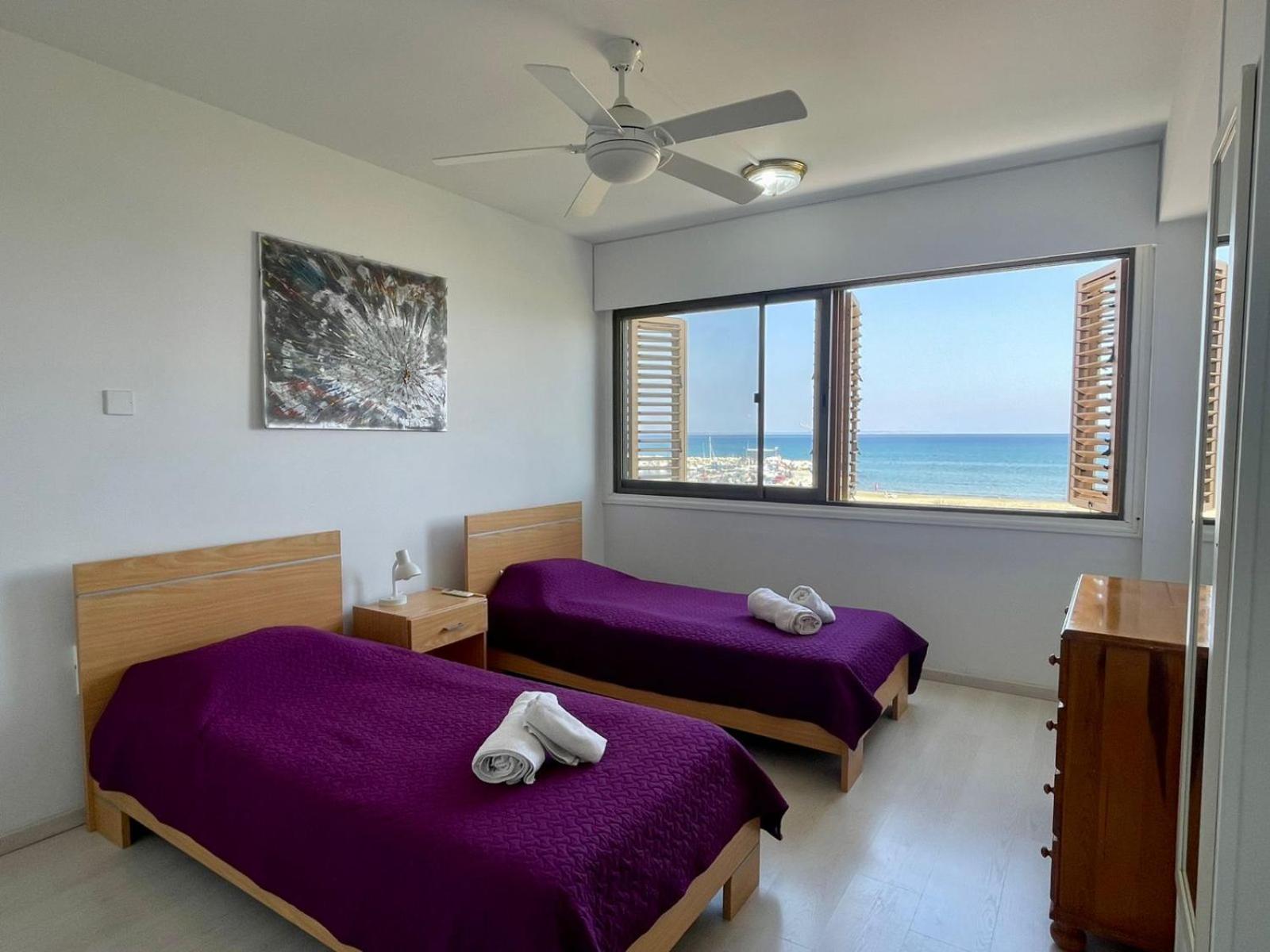 Sea View Suite In Makenzy Ларнака Экстерьер фото