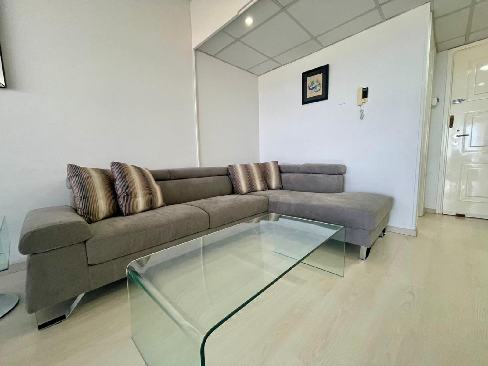 Sea View Suite In Makenzy Ларнака Экстерьер фото