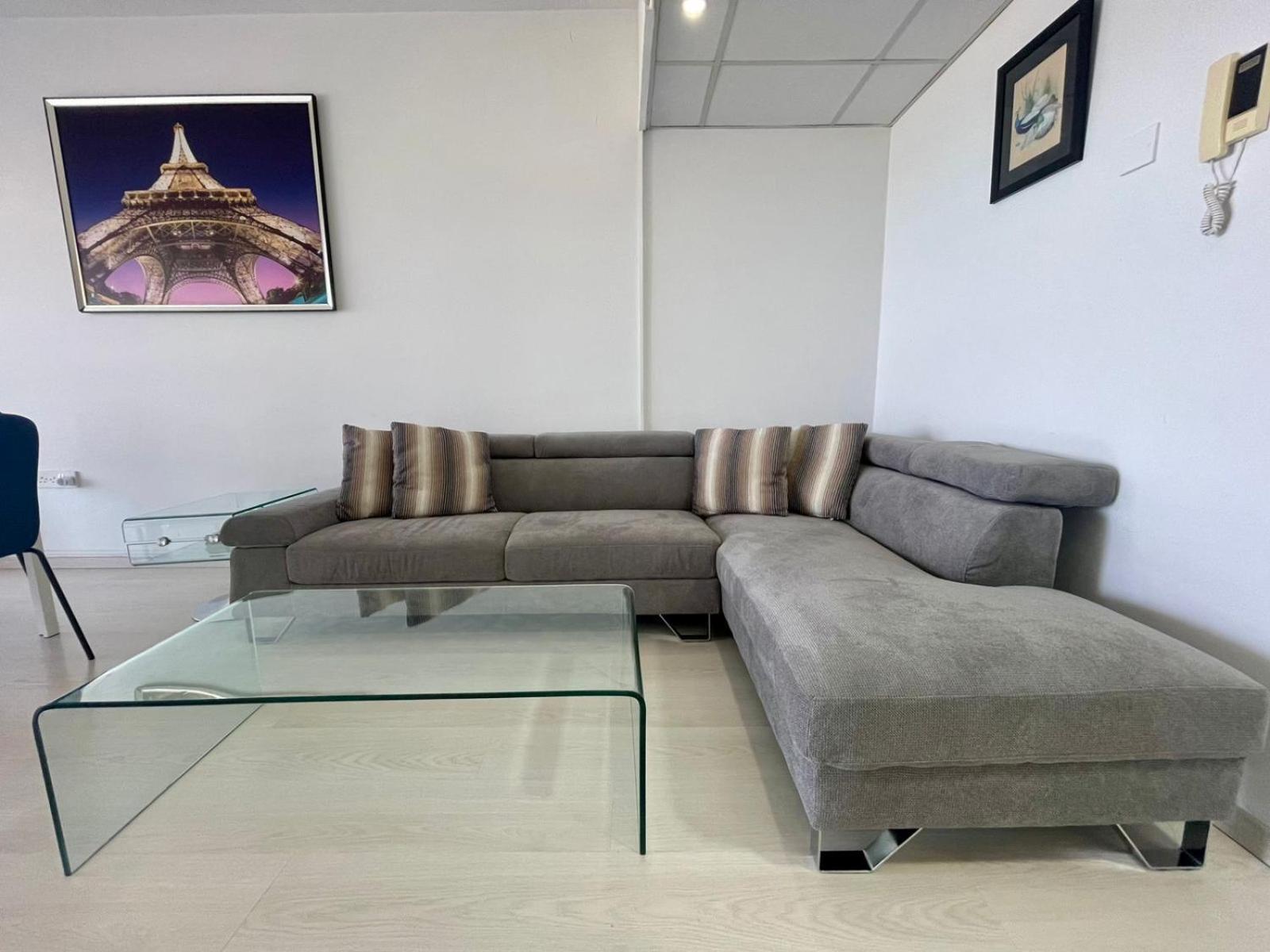 Sea View Suite In Makenzy Ларнака Экстерьер фото